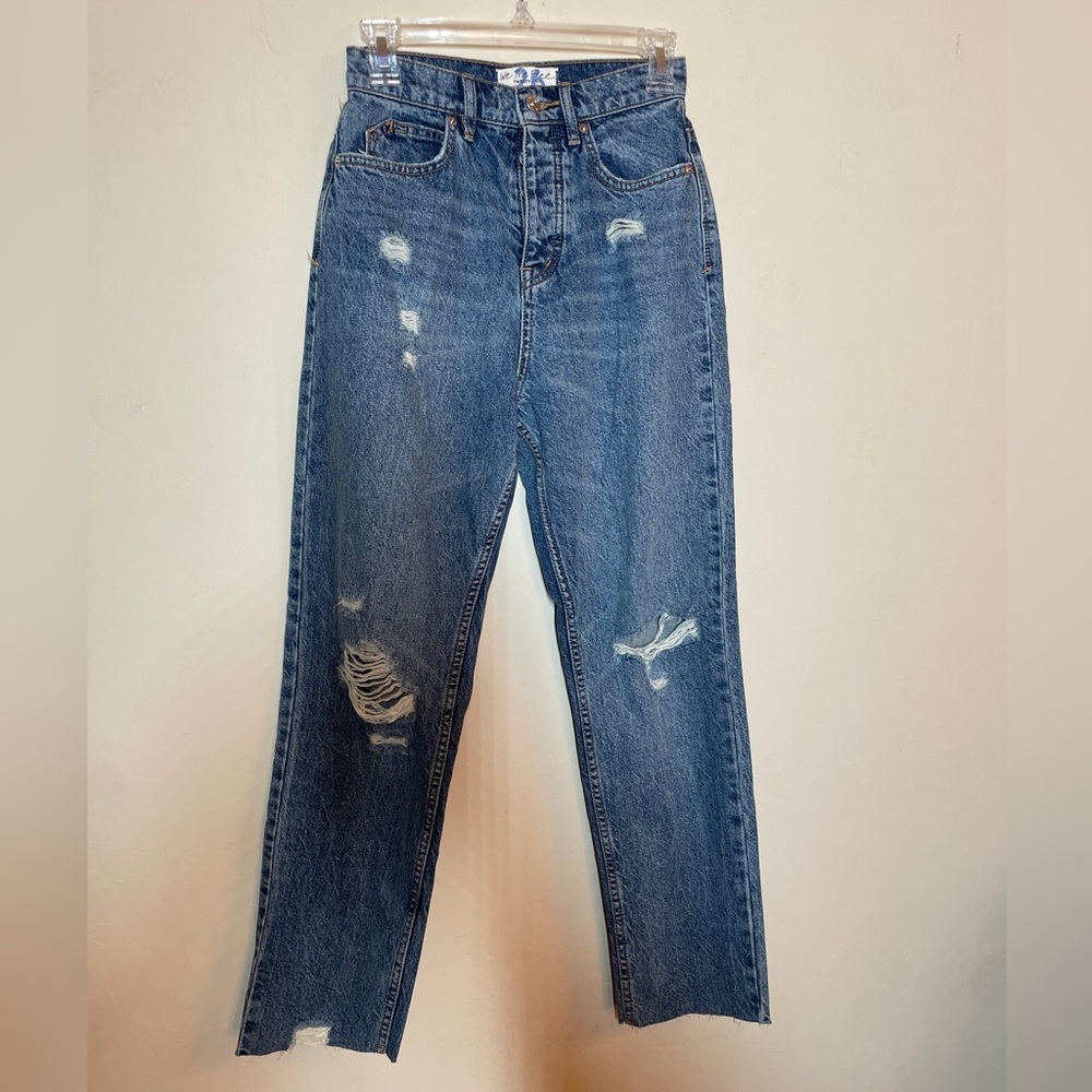 FP We The Free  CRVY Distressed Mom Jean Size 26